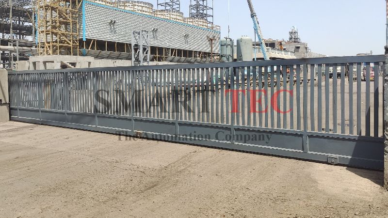 Square Mild Steel industrial gates, for Indsustrial Usage, Style : Antique, Common, Modern