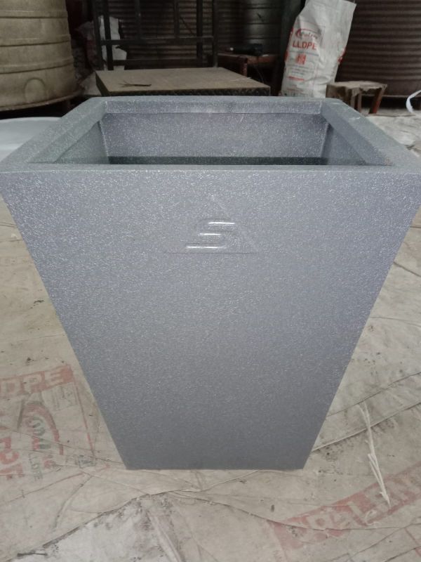 Lldpe Grade Plastic Marble look rotomolded slant square planter, INR