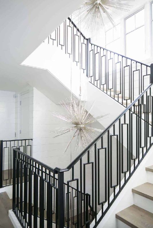 Polished Plain Cast Iron Staircase Railings, Color : Silver