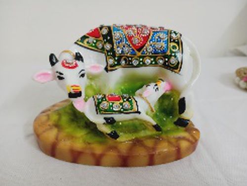 Mulit Colour Kamdhenu Cow & Calf Statue, for Home, Office Temple, Packaging Type : Box