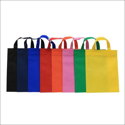 Plain Non Woven Bags, for Packaging, Technics : Machine Made