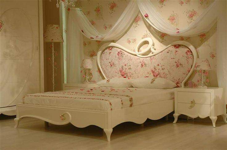 Designer Wooden Bed