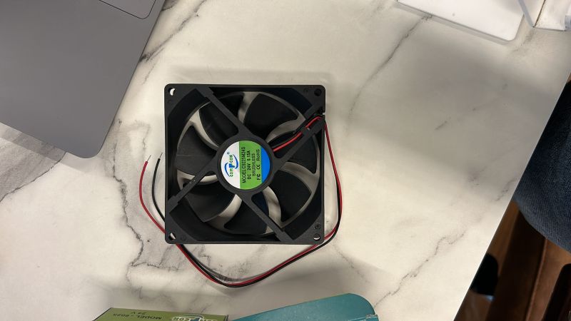 Dc cooling fan