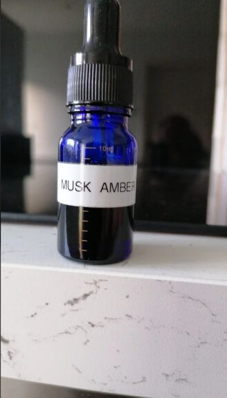 Musk Amber Attar, Packaging Size : 100ml