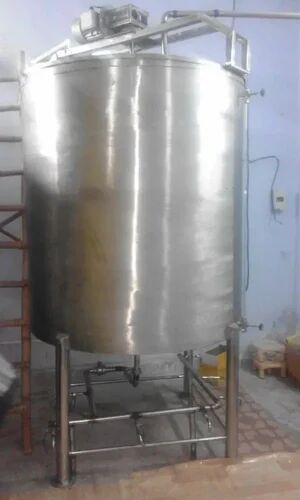 SS Industrial Tank, for Pharmaceuticals, Chemical, Food Processing Industries, Allied Industries.