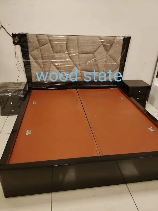 Wooden Designer Bed, Style : Modern