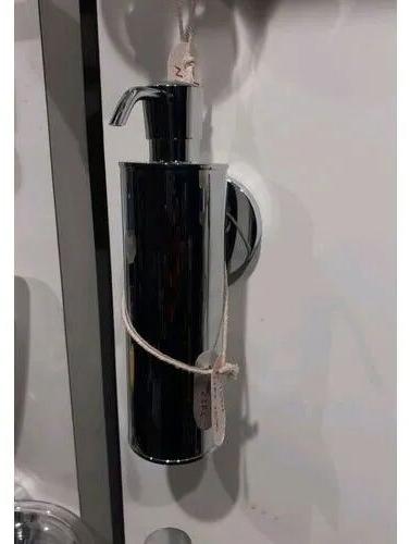 Stainless Steel Soap Dispenser, for Bathroom, Capacity : 900 ml