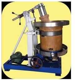 Wooden Cold Press Oil Machine, Capacity : 25 kg/Hour