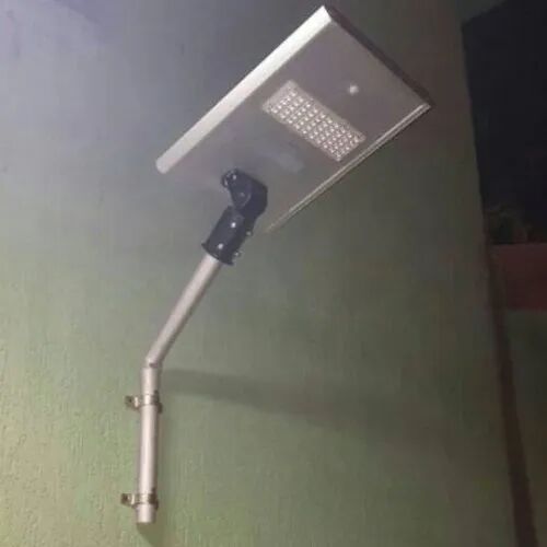 solar street light