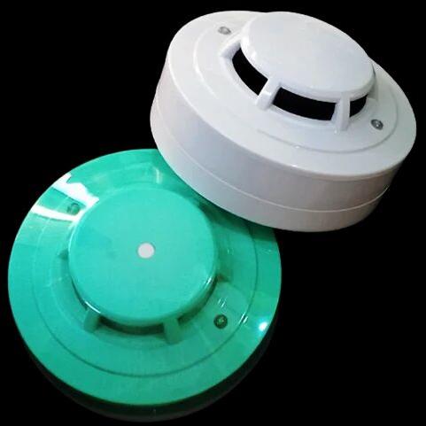 Brio 140 Gram With Base Plastic Conventional Optical Smoke Detectors, for Industrial Premises