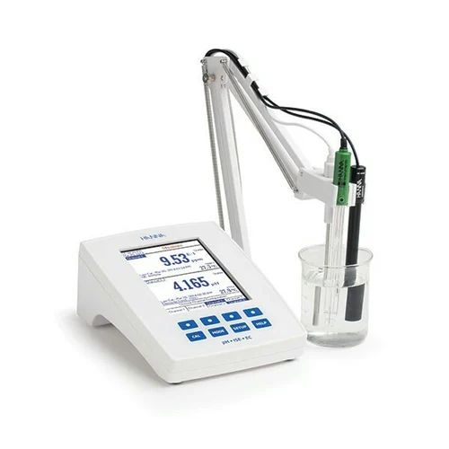 Stainless Steel Conductivity Meter, for Laboratory, Feature : Accuracy, Durable, Stable Performance