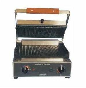 Stainless Sandwich Griller, Voltage : 120 V