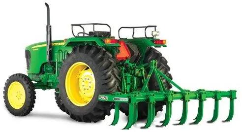 John Deere Cultivator