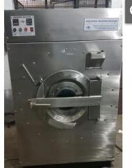 Commercial Laundry Machine