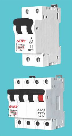 MINIATURE CHANGEOVER SWITCHES