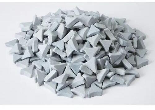 Triangle Ceremic Ceramic Deburring Media, Color : Gray