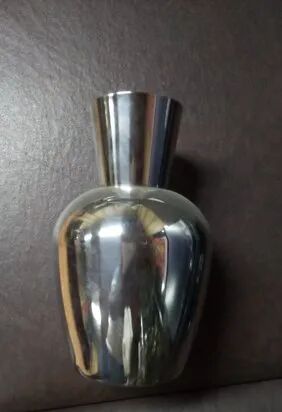Stainless Steel Flower Vase, For Decoration, Shape : Bottled