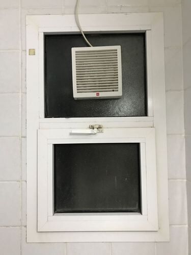 Ventilation Windows, Open Style : Casement