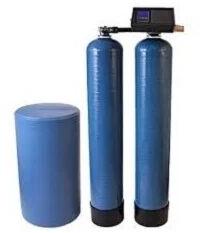 Water softener tank