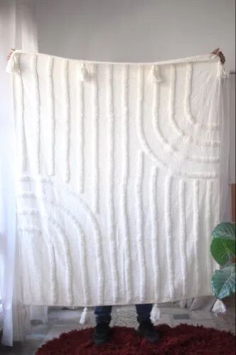 Cotton Throw, Pattern : Tufted