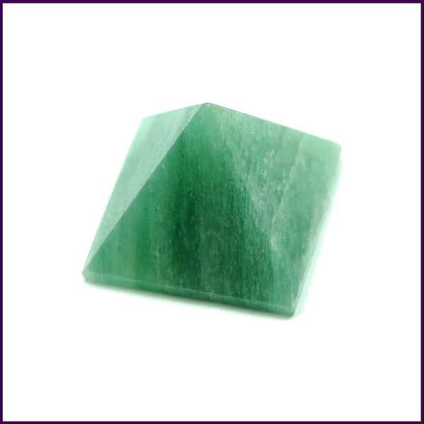 Green Aventurine Pyramid, Color:Green