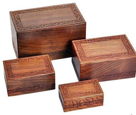 Polished Carved SAS74005 Wooden Urn Box, Style : Modern