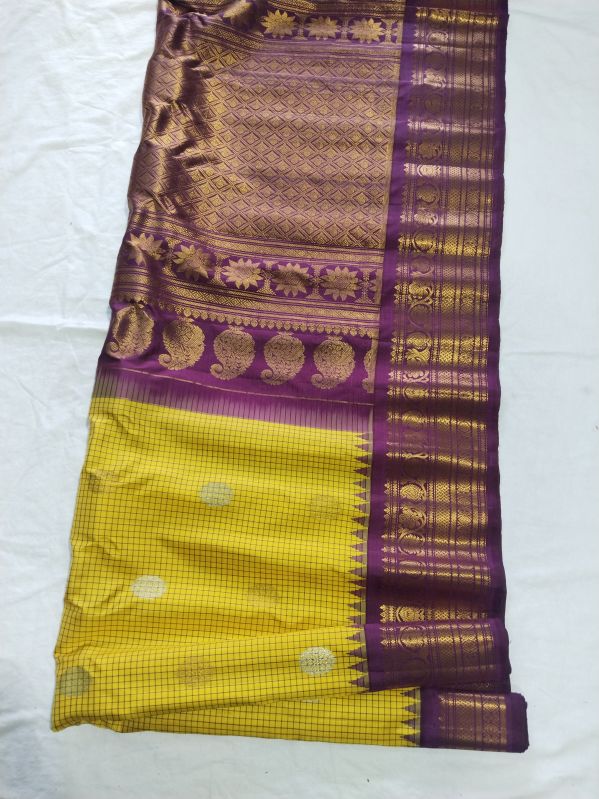 Plain Handloom Silk Sarees, Speciality : Dry Cleaning