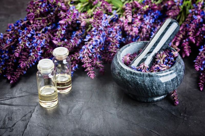 Liquid Clary Sage Oil, for Medicines, Cosmetics, Packaging Type : Glass Bottle