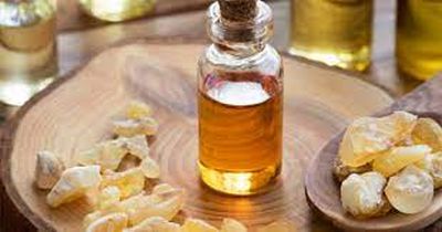Liquid Elemi Oil, for Medicinal Purpose, Packaging Type : Bottle