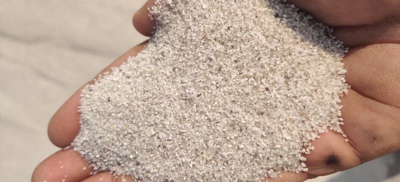 Quartz Silica Sand, Color : White