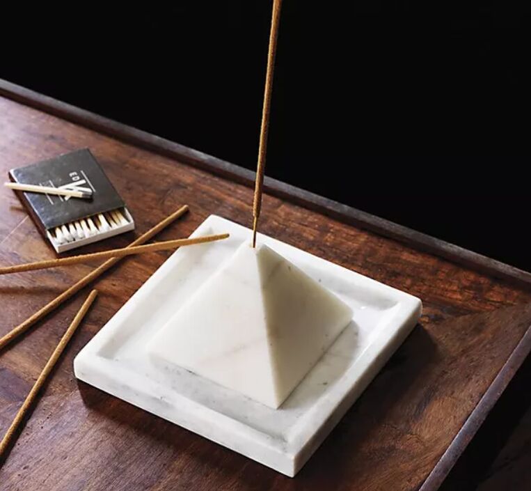 Polished Marble Pyramid incense holder, Technics : Handmade