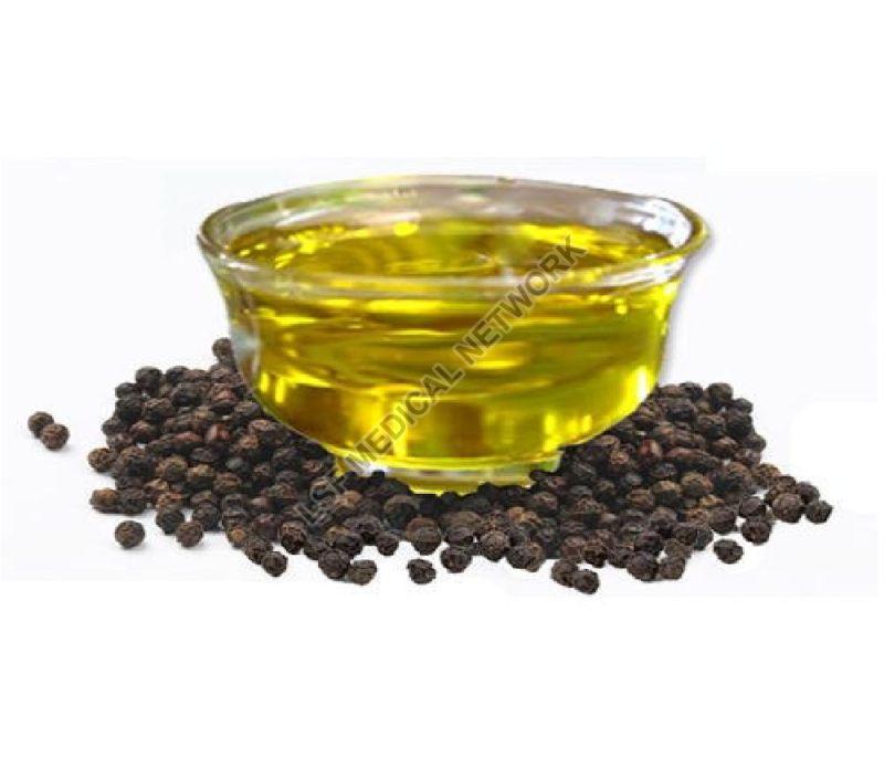 Pale Yellow Liquid Natural Black Pepper Oil, for Cooking, Packaging Type : Glass Bottle, Plastic Bottle