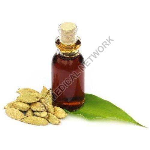 Liquid Cardamom Oil, for Medicnes, Cooking, Packaging Type : Bottle
