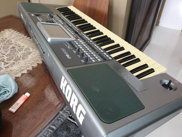 Korg piano