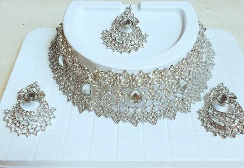 Golden Alloy Bridal Necklace Set, Main Stone : Crystal