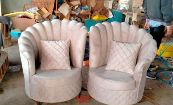 Non Polished Plain Foam Curved chairs, for Restaurant, Office, Hotel, Home, Banquet