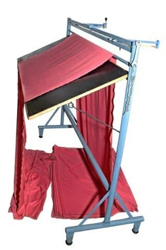 Fabric Inspection Table with Folding Clip