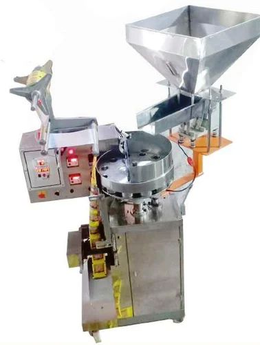 Sahil Enterprises Mechanical Gear FFS Pouch Packing Machine, Voltage : 220 Volt Single Phase