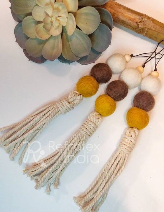 Plain Cotton K114 Key Tassel, Feature : Easily Washable, Light Weight