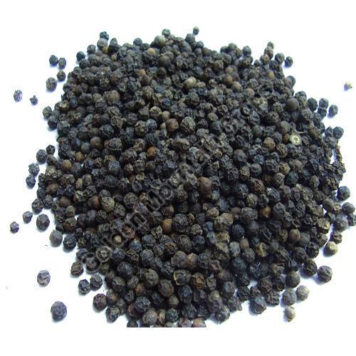 Organic Black Pepper Seeds, Specialities : Good Quality, Rich In Taste
