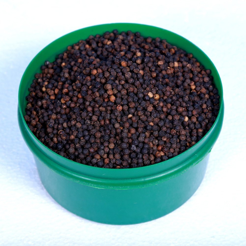 Organic Raw brazilian black pepper, for Cooking, Style Raw, Dried