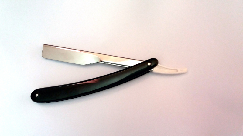 Plastic Razor