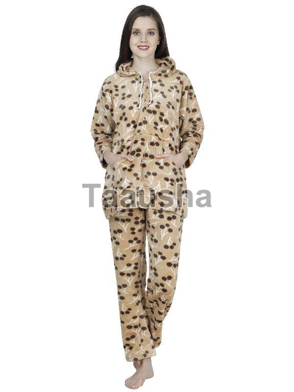 Buy CIERGE Women's Cotton Polka Dots Night Suit (WOOLEN DOT NIGHT  SUIT_Maroon_Free Size) at Amazon.in