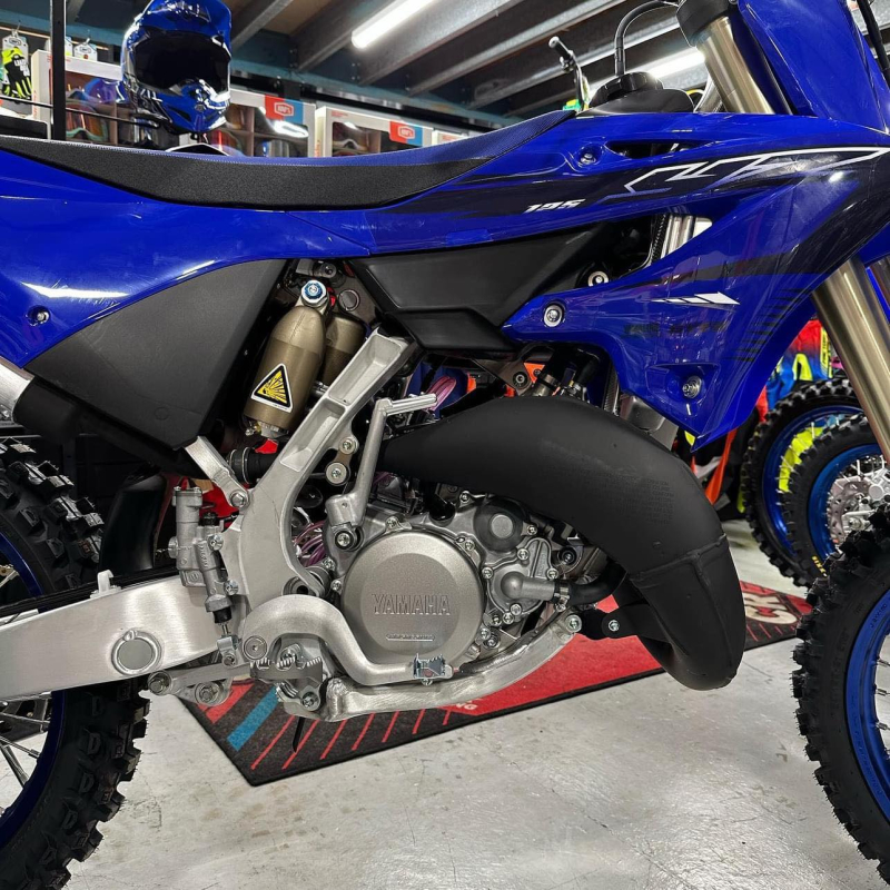 Electric YAMAHA YZ 125 at Rs 1.23 Lakh / 2 in Nandurbar ELECTRONICS