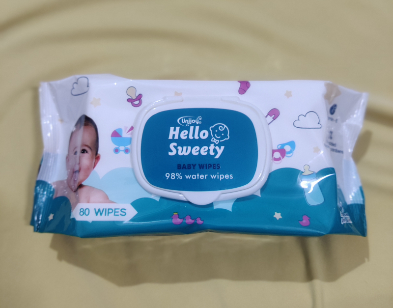 Cotton Wet Baby Wipes, For Cleaning, Feature Anti Bacterial