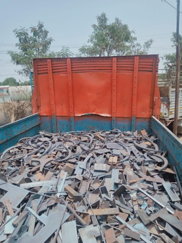 ms plate cutting & Ms punching crc scrap Supplier Ashrafia Scrap