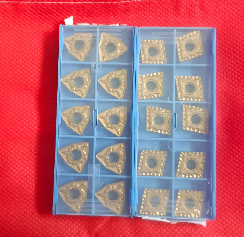 Carbide Inserts, Feature Accuracy, High Grade, Shape Triangle