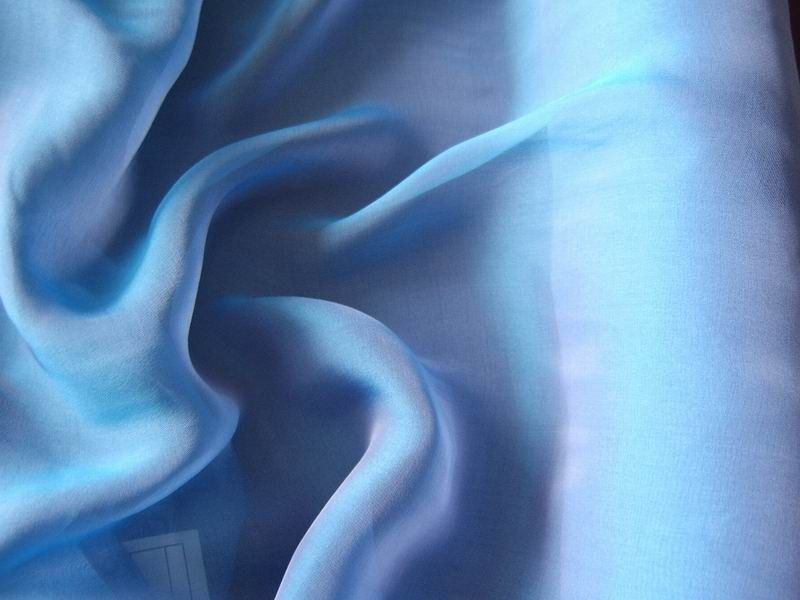 Blue Flat Chiffon Fabric, for Garments, Pattern : Plain