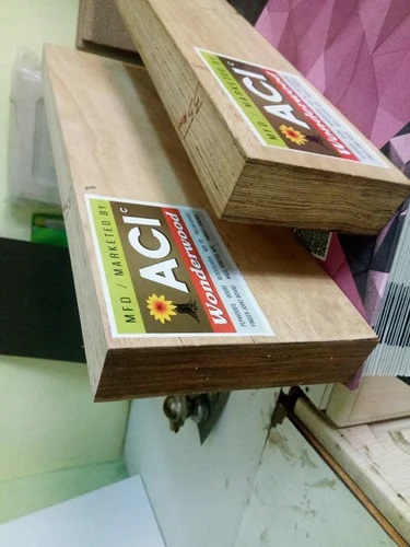 Laminated Veneer Lumber Board