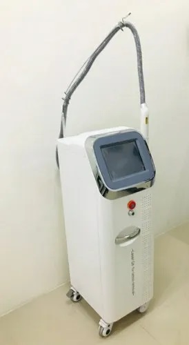 Tattoo Removal Laser Machine, for Clinic